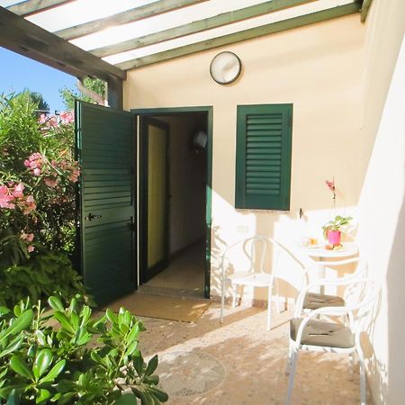 Hotel Etna - Nuova Gestione Romagnola All-Inclusive Spiaggia Parcheggio Riccione Dış mekan fotoğraf