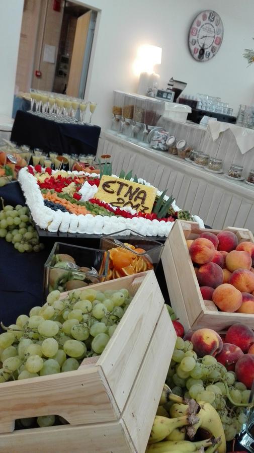 Hotel Etna - Nuova Gestione Romagnola All-Inclusive Spiaggia Parcheggio Riccione Dış mekan fotoğraf